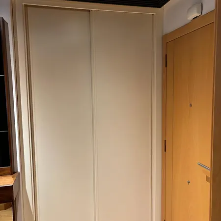 Naranco شقة *